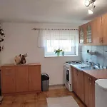 Privat Stelly Δωμάτια σε οικογενειακή κατοικία *